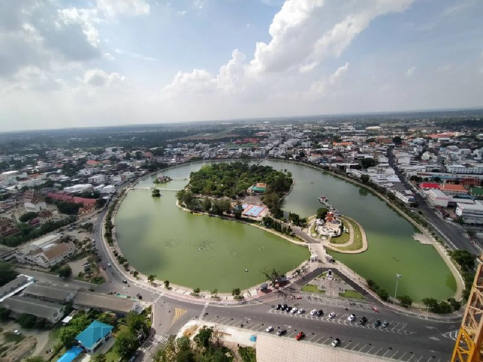 อลังการ "หอโหวด" เมืองร้อยเอ็ด เตรียมเปิดฉลองใหญ่ปลายปี(คลิป)