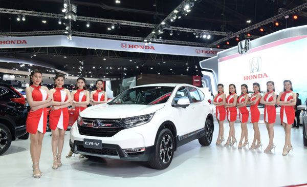 “มอเตอร์โชว์” จัด แน่แต่ “พริตตี้” ต้อง ใส่หน้ากากอนามัย