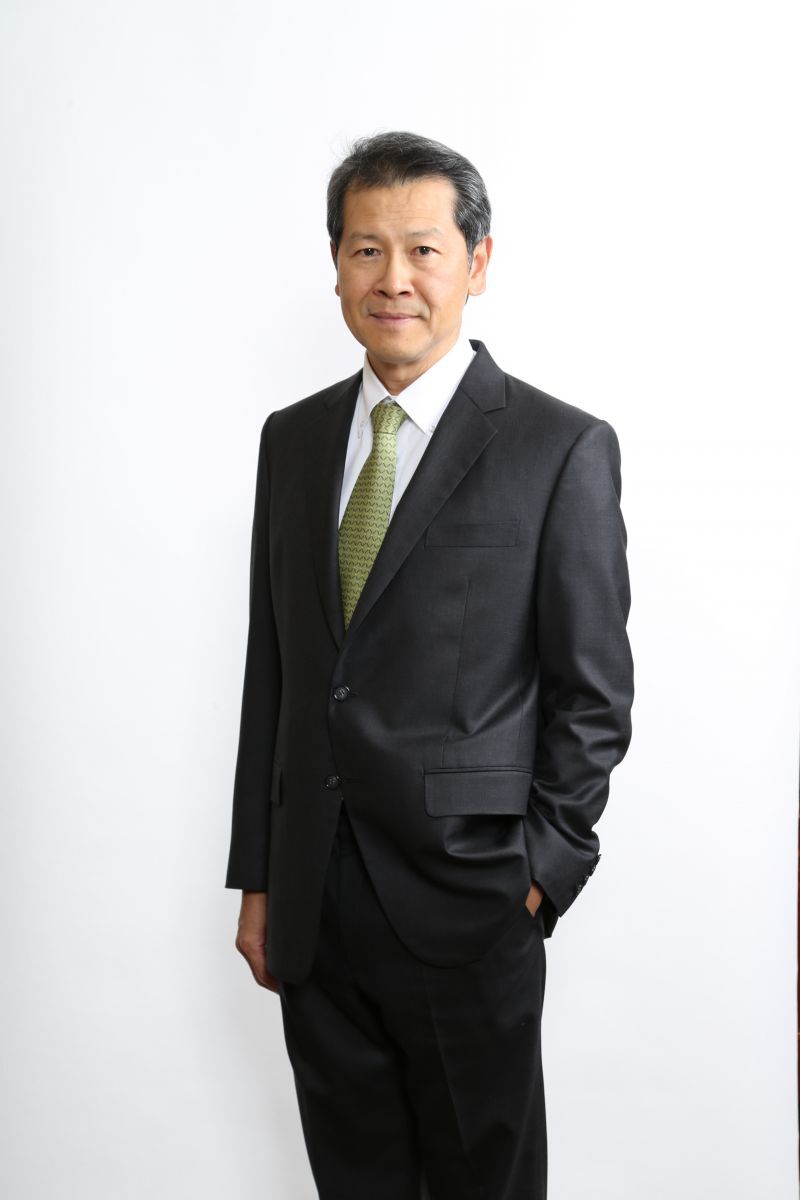 ปฐพงศ์ เอี่ยมสุโร 