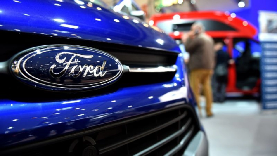 ระบบล็อกประตูมีปัญหา “ฟอร์ด” เรียกคืนรถ 2.15 ล้านคันในสหรัฐ