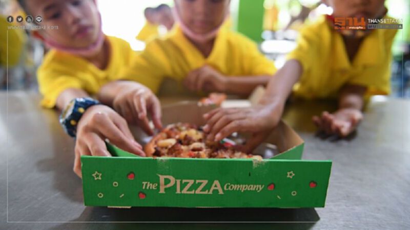 เดอะพิซซ่า คอมปะนี “ซื้อ 1 ให้ 1” คุณอิ่มท้อง น้องอิ่มด้วย เดอะพิซซ่า คอมปะนี “ซื้อ 1 ให้ 1” คุณอิ่มท้อง น้องอิ่มด้วย