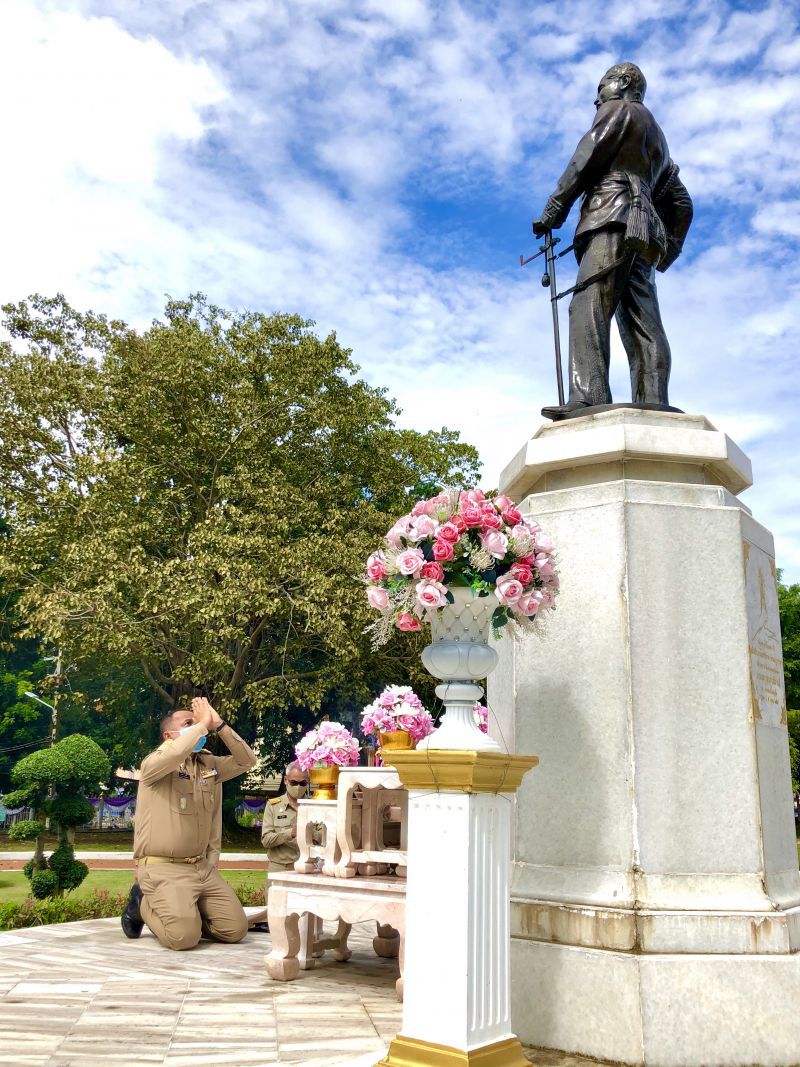     "ผู้ว่าฯณรงค์"รายงานตัวเริ่มงานวันแรกที่ภูเก็ต