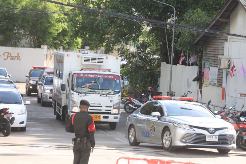 ขบวนรถเรือนจำบางขวาง นำตัว พ.ต.ท.บรรยิน ตั้งภากรณ์ ขึ้นศาลฯ