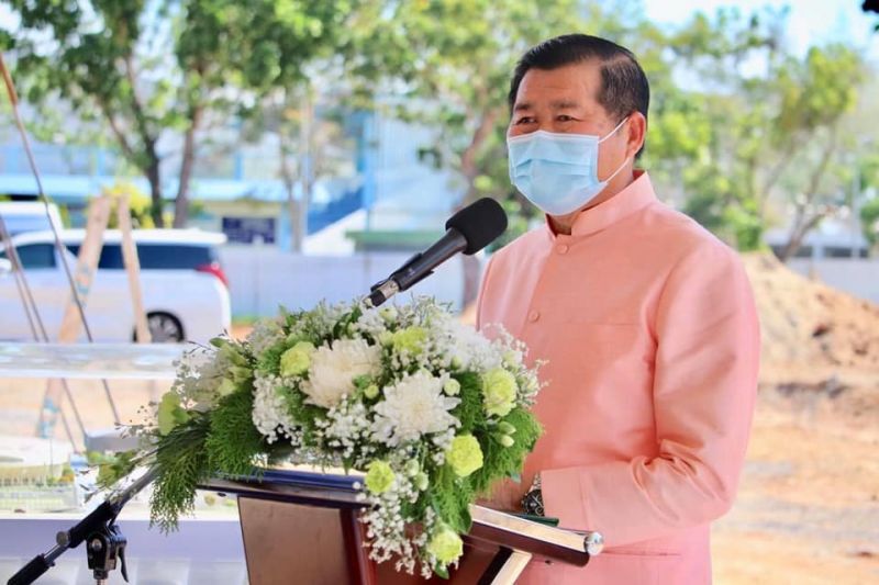 “นิพนธ์”วางศิลาฤกษ์ก่อสร้างสระว่ายน้ำสนามกีฬาติณสูลานนท์