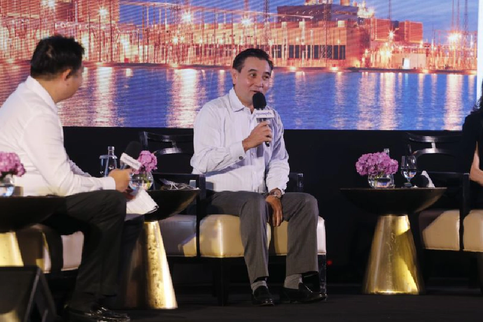 สารัชถ์ รัตนาวะดี ประธานเจ้าหน้าที่บริหาร บริษัท กัลฟ์ เอ็นเนอร์จี ดีเวลลอปเมนท์ จำกัด(มหาชน)