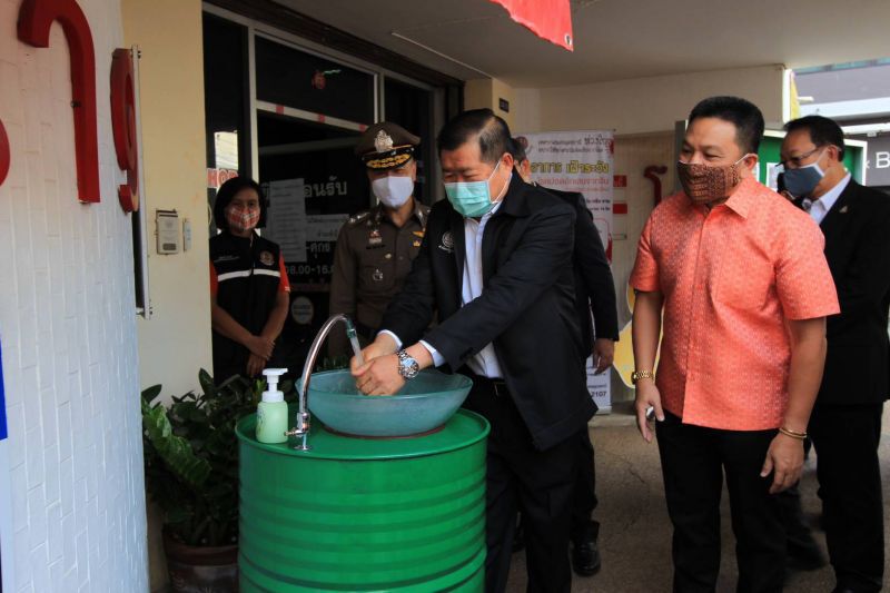  รับเปิดเทอมอุดรฯระดมติดตั้งอ่างล้างมือ4,000ชุด