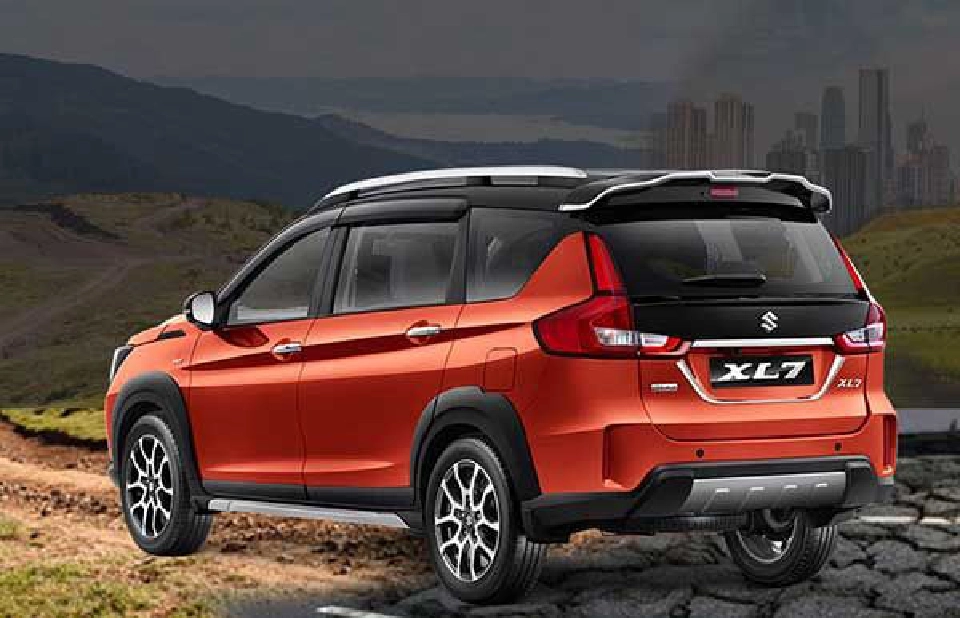 Suzuki XL7