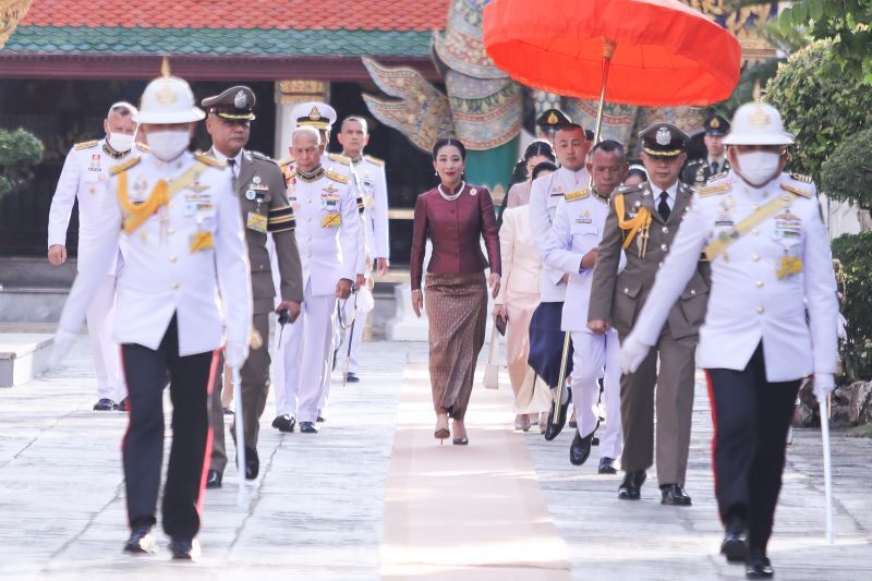 พระบาทสมเด็จพระเจ้าอยู่หัว โปรดเกล้า ฯ 'สมเด็จพระเจ้าลูกเธอ เจ้าฟ้าพัชรกิติยาภาฯ' เสด็จแทนพระองค์บำเพ็ญพระราชกุศลเนื่องในวันอาสาฬหบูชา