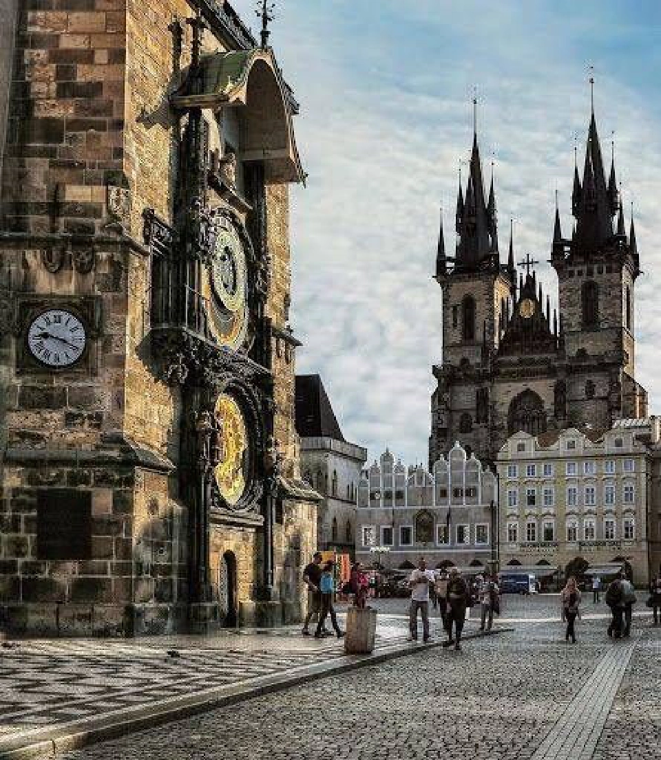 ปราก : เมืองแห่งมรดกโลกและเมืองอัจฉริยะ