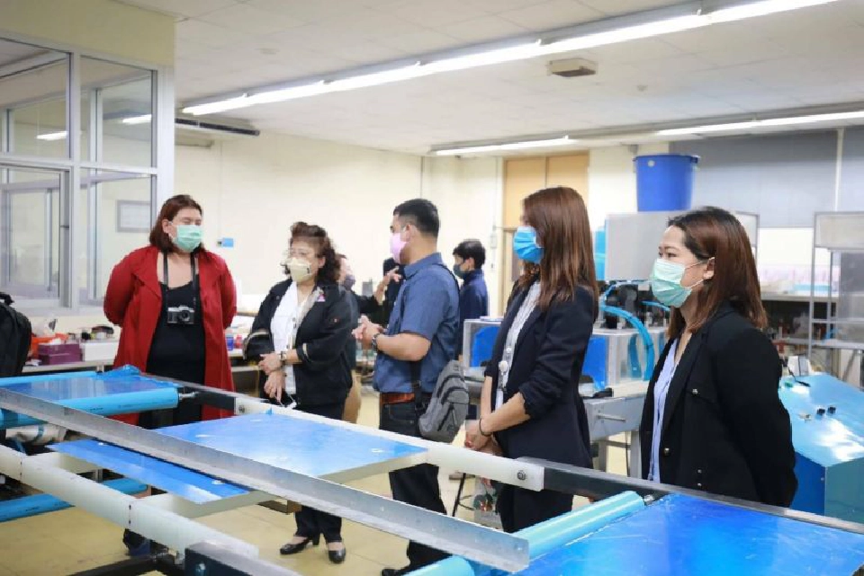 เล็งดันนวัตกรรมกำจัดฝุ่น PM 2.5   เป็นส่วนประกอบทำเครื่องประดับ