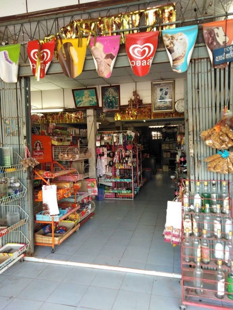 “พาณิชย์”จับมือผู้ผลิต ร้านค้าส่งค้าปลีก  ลดราคาทั้งประเทศสูงสุด 50%