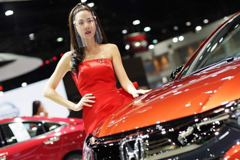 พริตตี้"มอเตอร์โชว์"ยุค นิว นอร์มอล 
