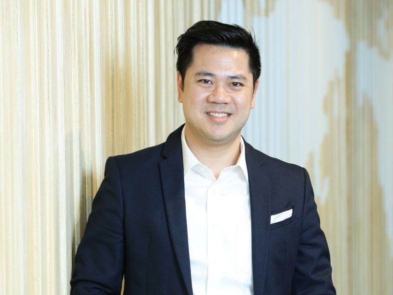 นายกณพ ศุภมานพ รองประธานเจ้าหน้าที่ฝ่ายธุรกิจคอนเทนท์ LINE  ประเทศไทย 