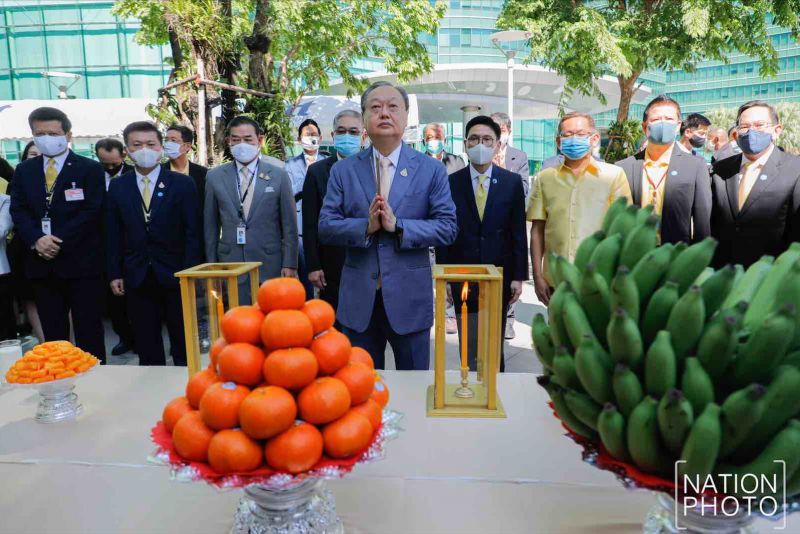 “สนธิรัตน์” เข้ากระทรวงอำลาตำแหน่งรัฐมนตรี