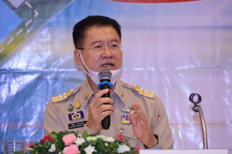 นายวิเชียร จันทรโณทัย