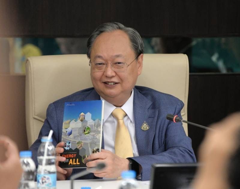 "สร้าง-สะสาง" 1 ปีแห่งความภูมิใจของ “สนธิรัตน์” ที่ ก.พลังงาน