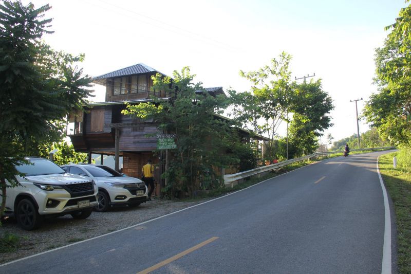 นายอำเภอนำทีมจัดระเบียบ"บ้านสกาด"