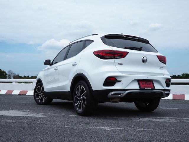 MG ZS 