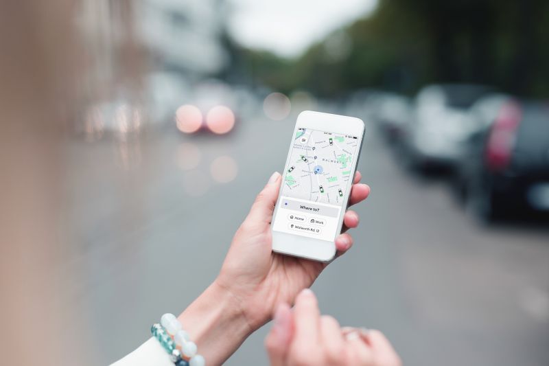 เปิดแอพเรียกบริการรถน้องใหม่