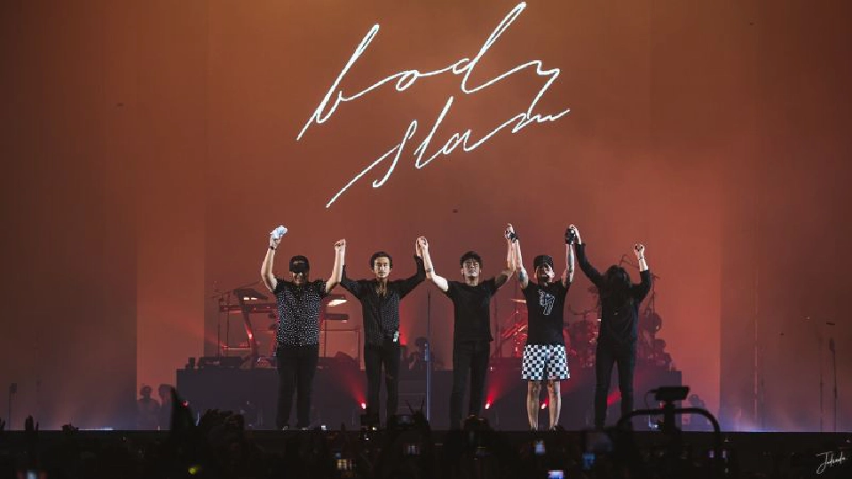 "ตูน บอดี้สแลม"มอบเงิน 34 ล้านให้ 43 โรงพยาบาล