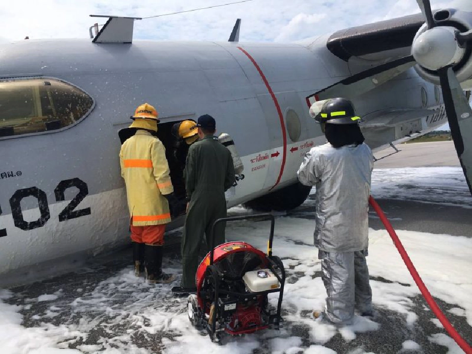 สนามบินนราธิวาส  ประกาศปิดรันเวย์ เคลียร์เครื่องบินกองทัพเรือขัดข้อง