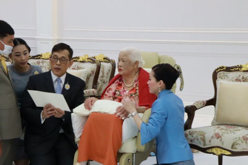 "สมเด็จพระบรมราชชนนีพันปีหลวง" ทรงบำเพ็ญพระราชกุศลส่วนพระองค์