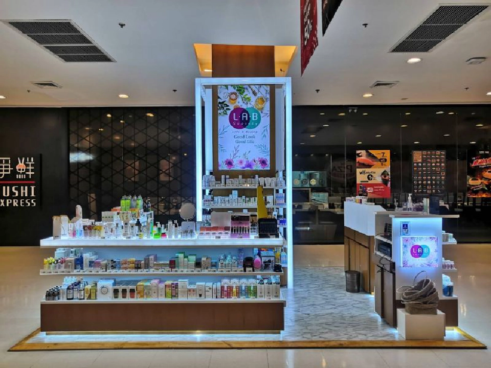 แล็บโซไซตี้รุก   อี-คอมเมิร์ซ   จ่อขยาย CLMV