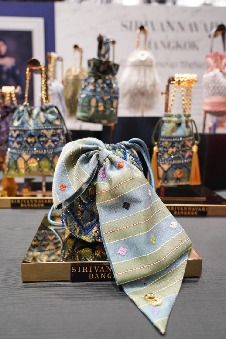 ผ้าไทย มรดกแห่งภูมิปัญญา