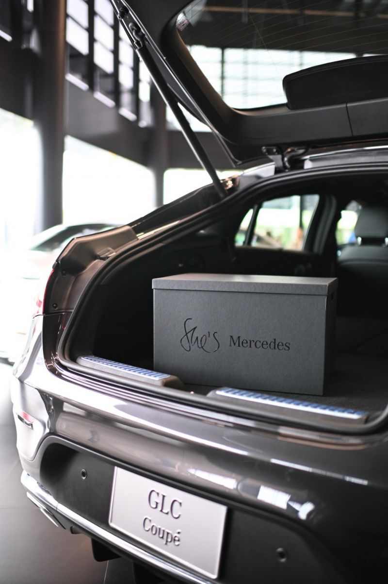 "เบนซ์ตลิ่งชัน" จัดแคมเปญ "She’s Mercedes"
