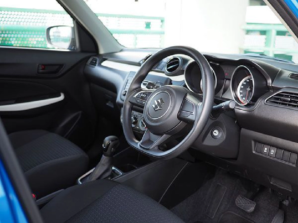 Suzuki Swift GL MAX Edition