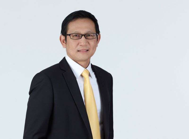 อรรถพล ฤกษ์พิบูลย์ ประธานเจ้าหน้าที่บริหารและกรรมการผู้จัดการใหญ่ บริษัท ปตท. จำกัด (มหาชน) (PTT) 
