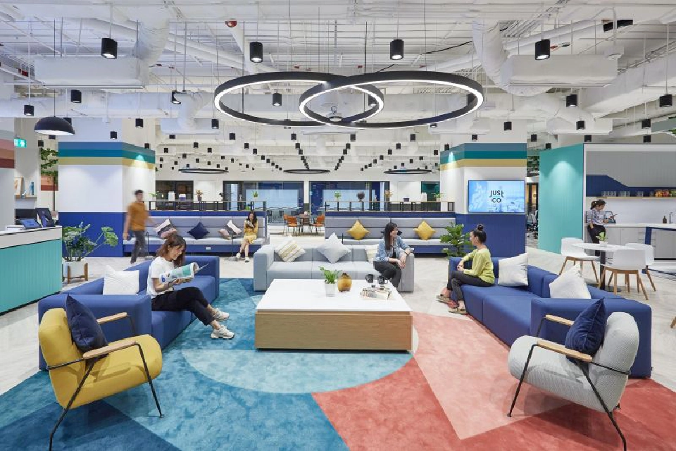 โฉมใหม่ ไม่ธรรมดา อินเตอร์แบรนด์เพียบ   