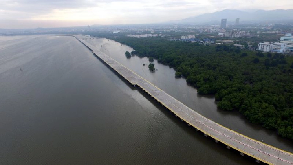   เปิดแล้ว !แลนด์มาร์คแห่งใหม่“สะพานชลมารควิถีฯ”