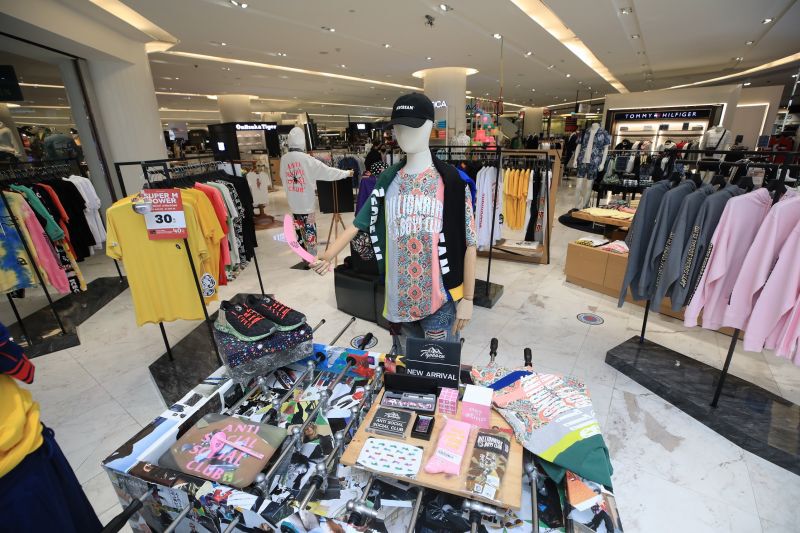 กระหน่ำโปร ปลุกกำลังซื้อ EXPAT