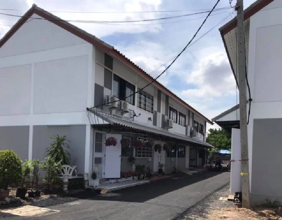 "นายกฯ"มอบบ้านใหม่ 60 หลังแก่ชุมชนบึงบางซื่อ 