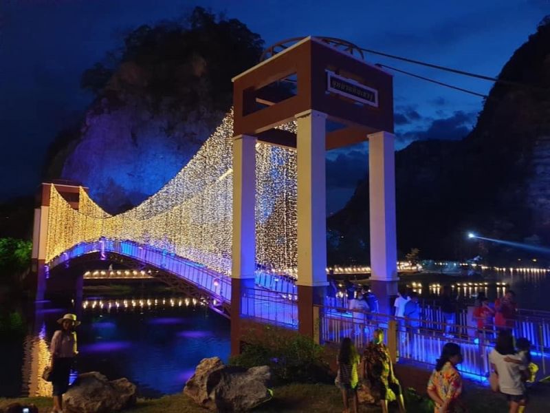 เที่ยวเท่"ราชบุรี"ชมคอนเสิร์ตอุทยานหิน"เขางู"