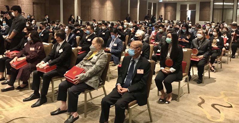 "ธนกร"เป็นประธานมอบตราสัญลักษณ์ผู้ผลิตทองได้มาตรฐาน