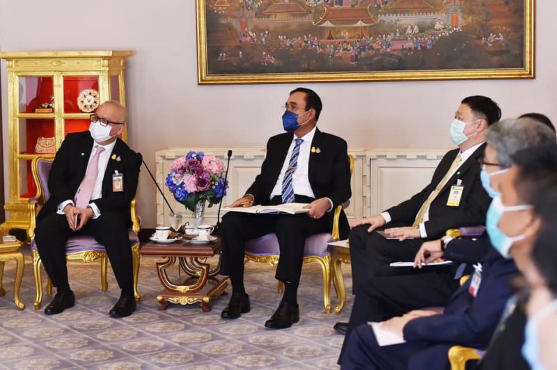 นายกฯร่วมวงคุย นักเศรษฐศาสตร์ หารือแนวทางขับเคลื่อนประเทศ