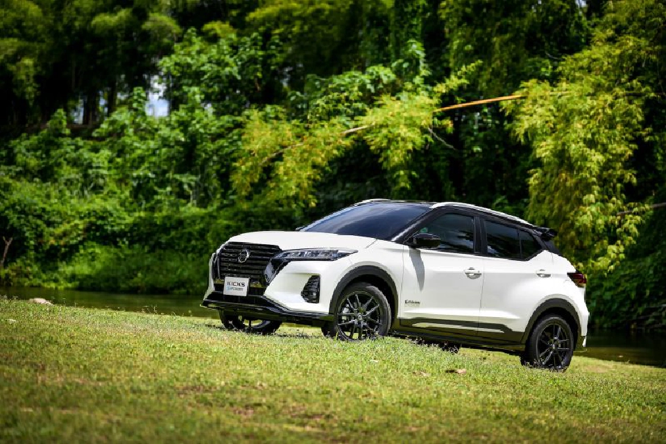 Nissan Kicks ขับดี EV มีเครื่องยนต์