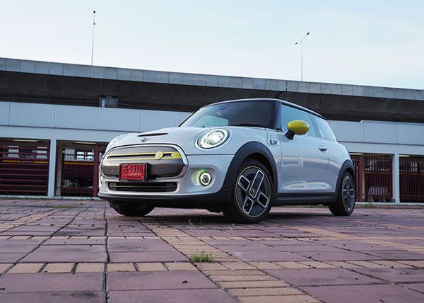 MINI Cooper SE 