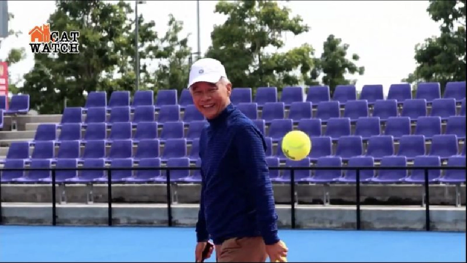 หลุดเฟรม “สุวัจน์ ลิปตพัลลภ” กับวันสบายๆ ที่หัวหิน