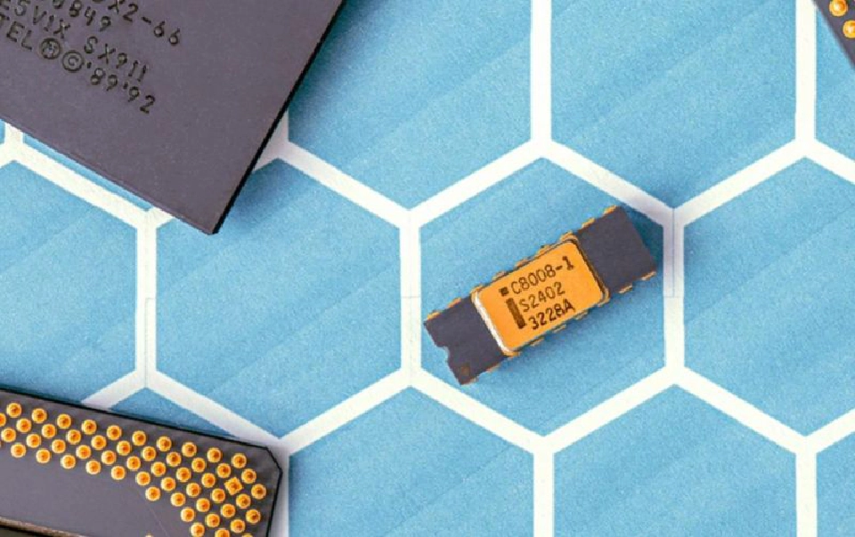 สหรัฐบีบหนักผู้ผลิตชิปจีน เพิ่มอุณหภูมิเดือด Tech War