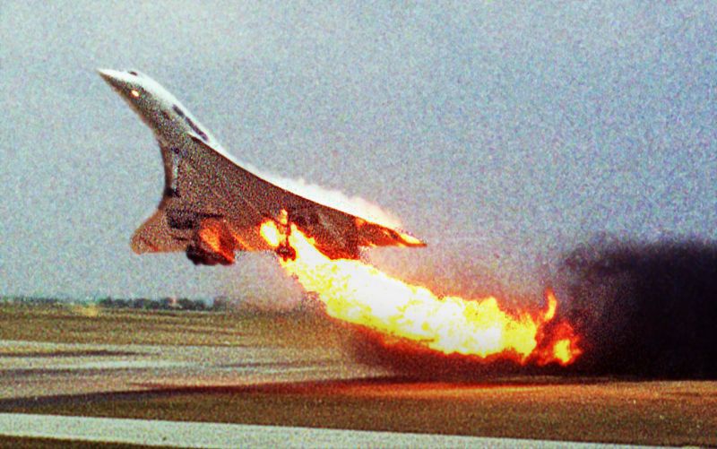 รูปคองคอร์ดยามไหม้ไฟ 