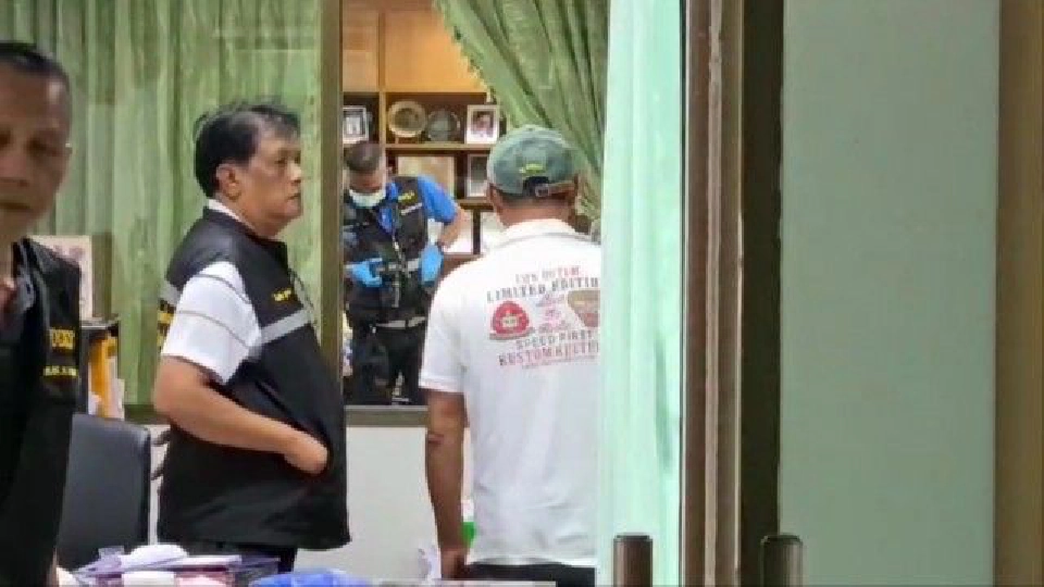 “นิพนธ์”ลงติดตามเหตุยิง“ผอ.สวนสัตว์” พบกระสุนปืน 17 ปลอก