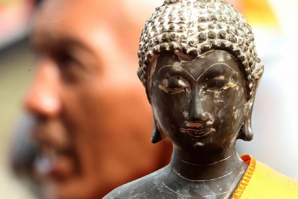 ประมวลภาพ ลากพระทางน้ำ "วันออกพรรษา" สืบสานประเพณีลุ่มน้ำทะเลสาบสงขลา 