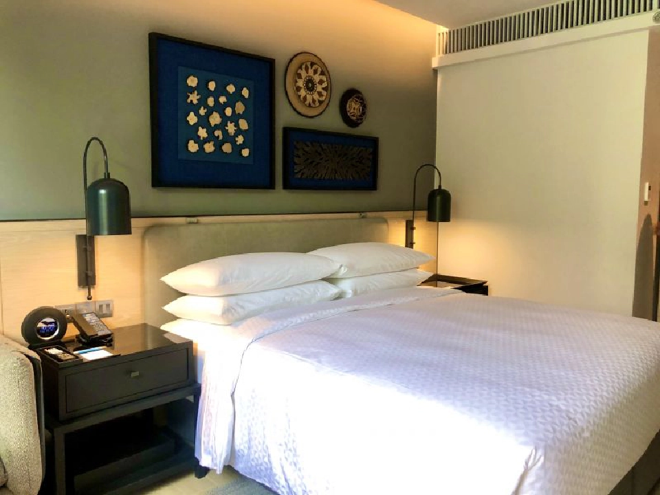 "โฟร์พอยท์ส บาย เชอราตัน"สวนโควิดเปิดโรงแรมใหม่ที่หาดป่าตอง