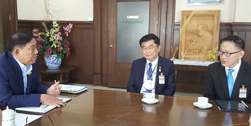 เร่งแก้ปัญหาสิทธิบัตรทองชาวกทม. เคาะ 1 พ.ย.เลือกหน่วยบริการใหม่ได้ เร่งแก้ปัญหาสิทธิบัตรทองชาวกทม. เคาะ 1 พ.ย.เลือกหน่วยบริการใหม่ได้