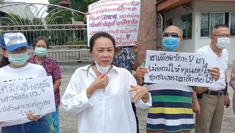 "ควบคุมมลพิษ"สอบด่วนโรงงานเมืองชลฯแอบหลอมพลาสติก
