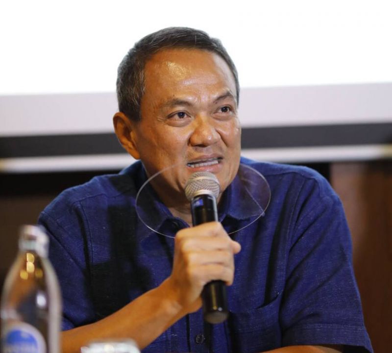 ผศ.ดร.ธนพร ศรียากูล 