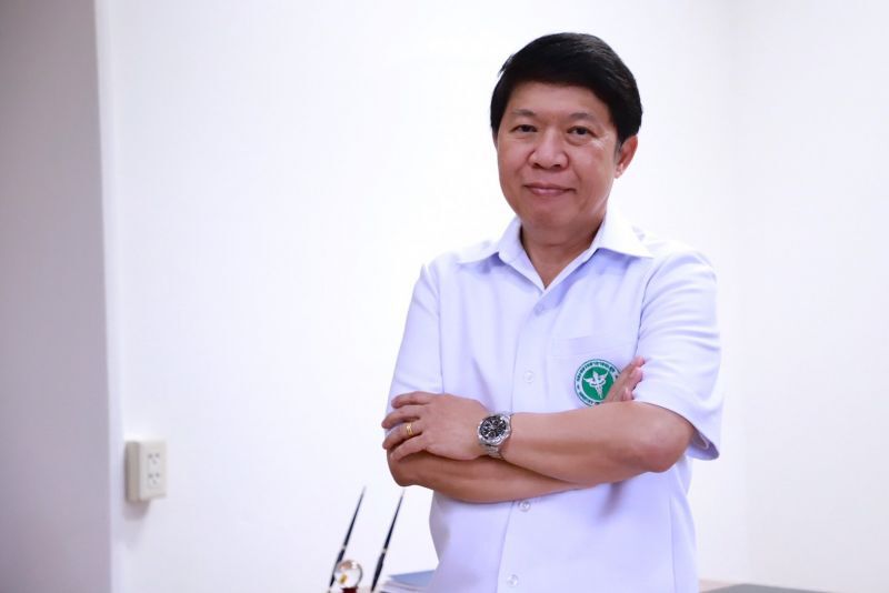 นายแพทย์สุวรรณชัย  วัฒนายิ่งเจริญชัย